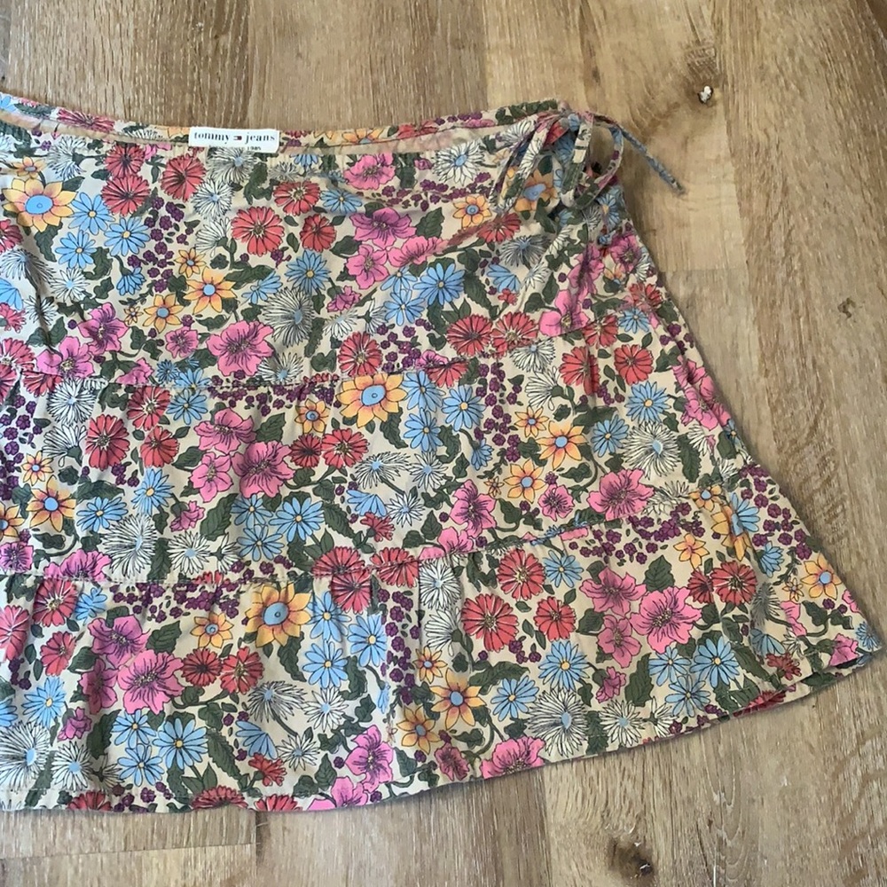 Vintage Y2K Tommy Jeans Floral Tiered Skirt Juniors Sz 17
